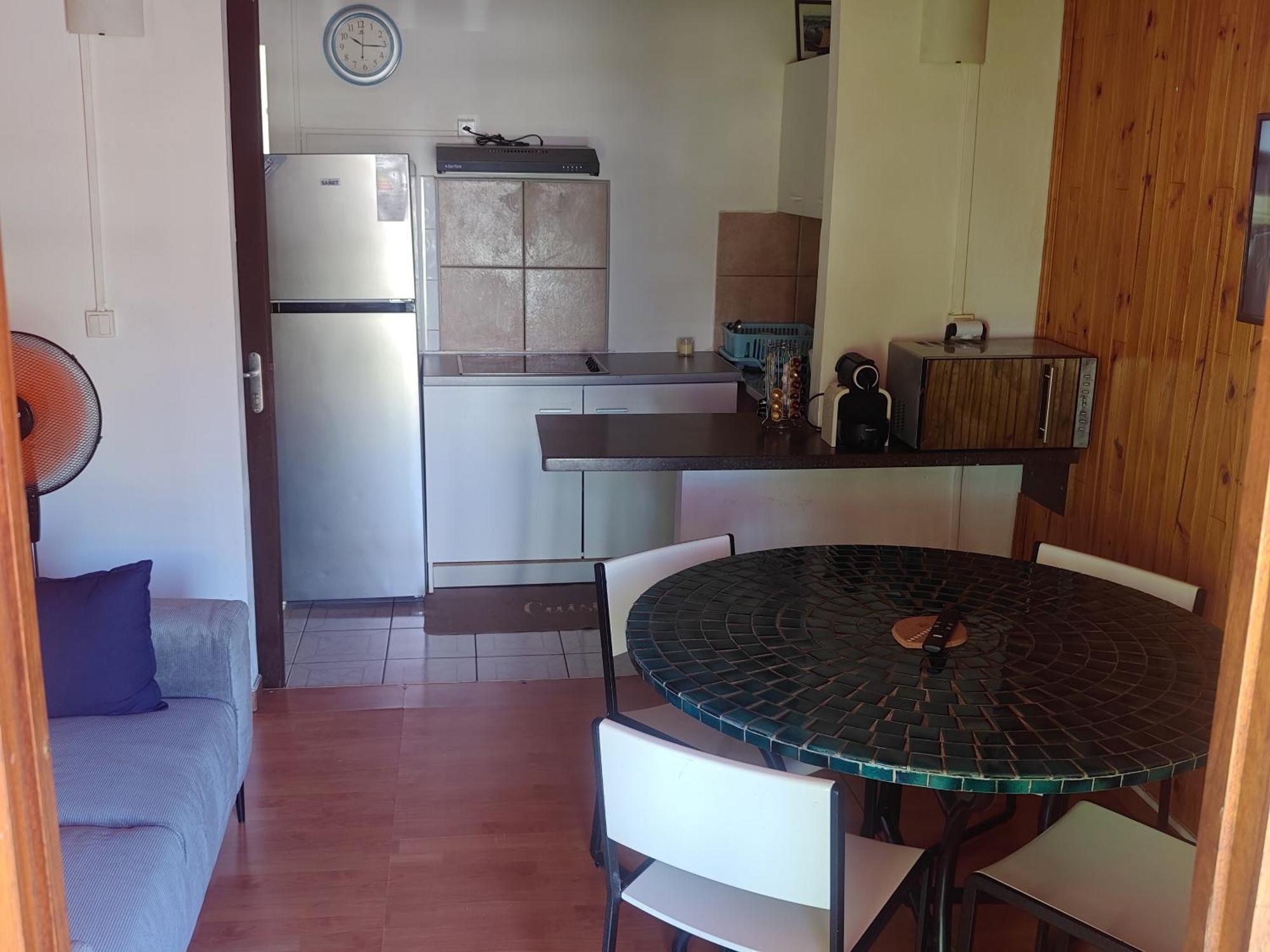 Appartement Idealement Situe سان دوني المظهر الخارجي الصورة